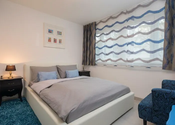 Apartment Scherbl - 1 One-Bedroom Apartment & 2 Private Rooms Near Park Marjan, Split Διαμέρισμα Σπλιτ