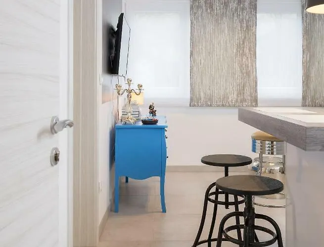 Διαμέρισμα Apartment Scherbl - 1 One-Bedroom Apartment & 2 Private Rooms Near Park Marjan, Split *