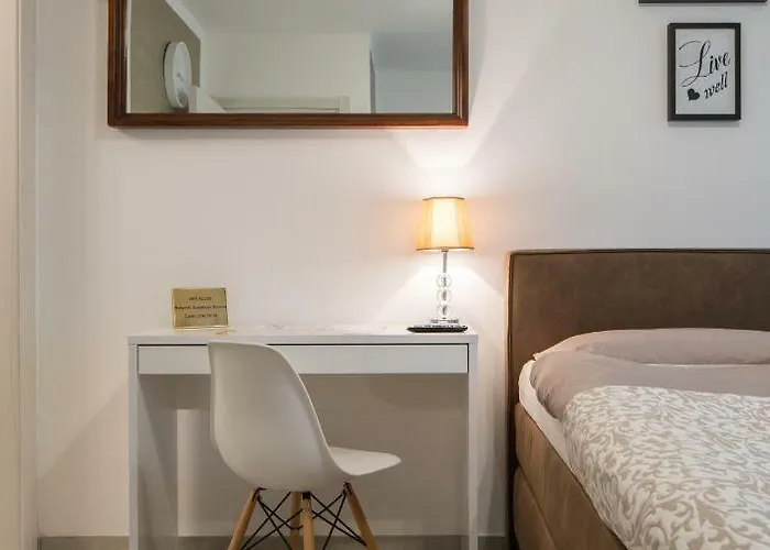 Apartment Scherbl - 1 One-Bedroom Apartment & 2 Private Rooms Near Park Marjan, Split Διαμέρισμα Σπλιτ