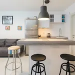 Apartment Scherbl - 1 One-Bedroom Apartment & 2 Private Rooms Near Park Marjan, Split Apartment *